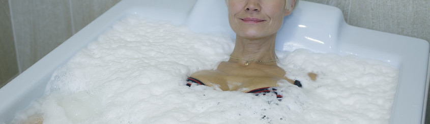 Herbal pearl bath in Estonian Spas